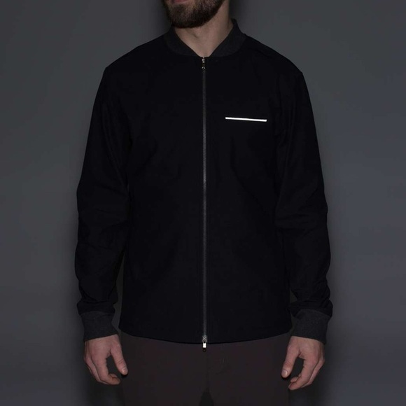 [L] Lululemon Swipe Right Jacket Black / Heathered Black - Picture 2 of 15
